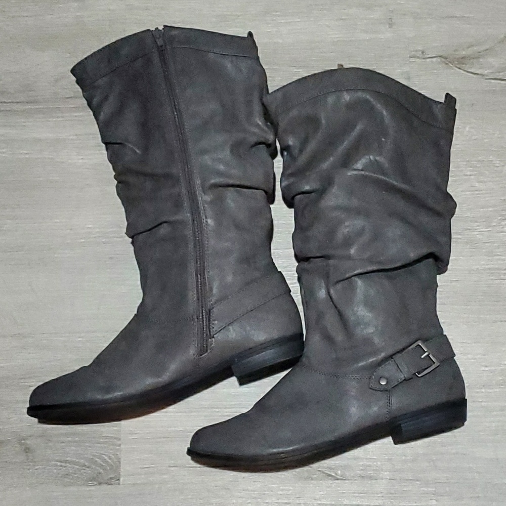 Women's knee high boots